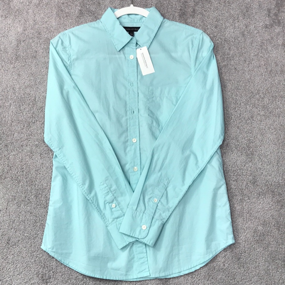 NWT Banana Republic button up blouse